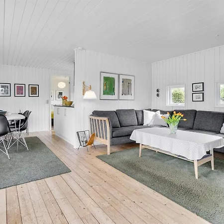 Prázdninový dům Fredrikka - 3-9km From The Sea By Interhome Tagholm