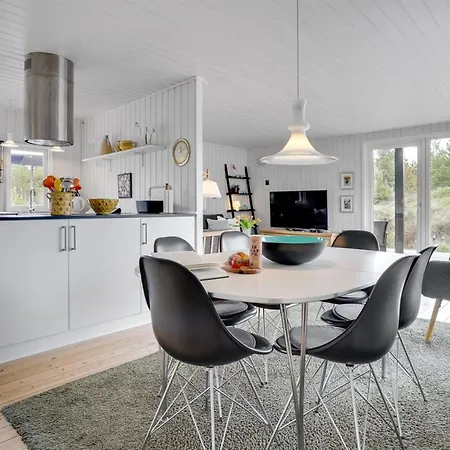 Fredrikka - 3-9km From The Sea By Interhome Tagholm