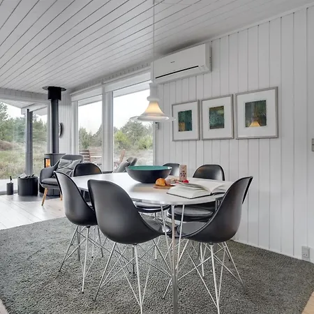 בית נופש Fredrikka - 3-9km From The Sea By Interhome *
