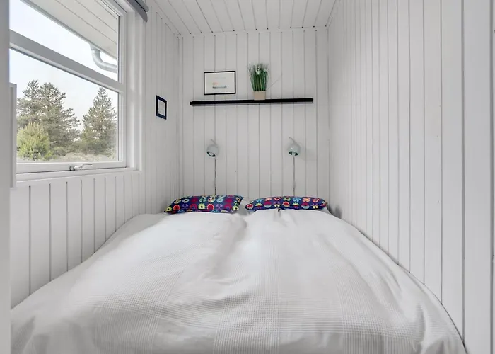 Prázdninový dům Fredrikka - 3-9km From The Sea By Interhome